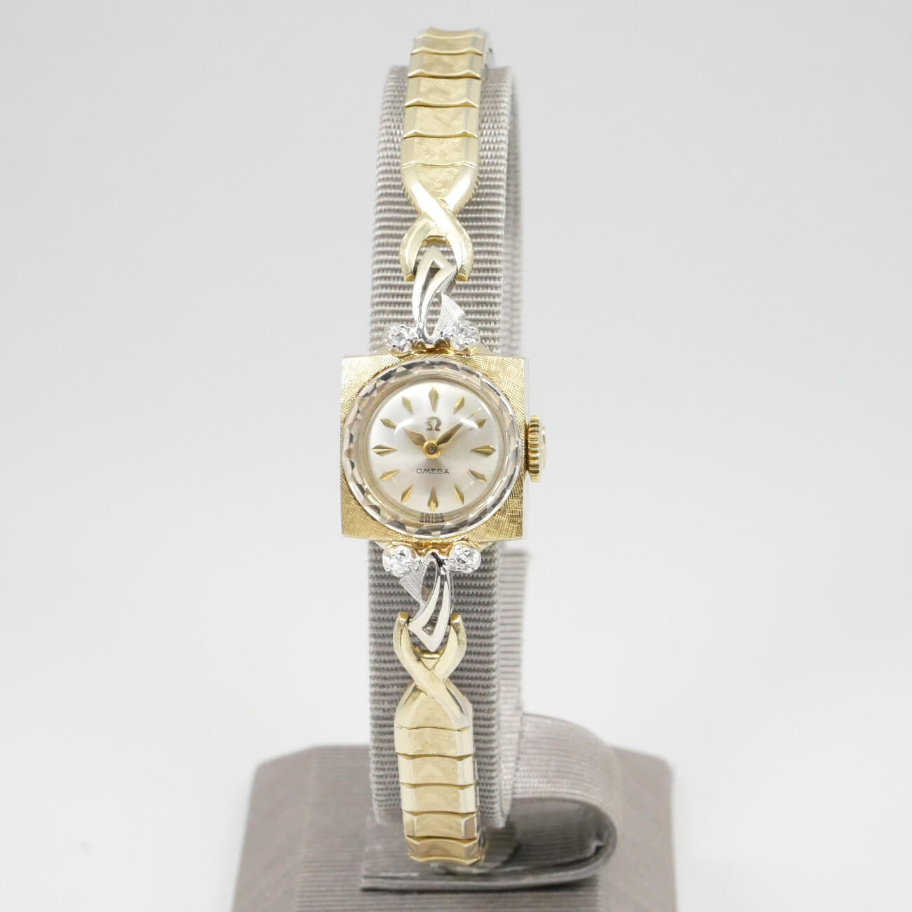 OMEGA RECTANGLE MODEL