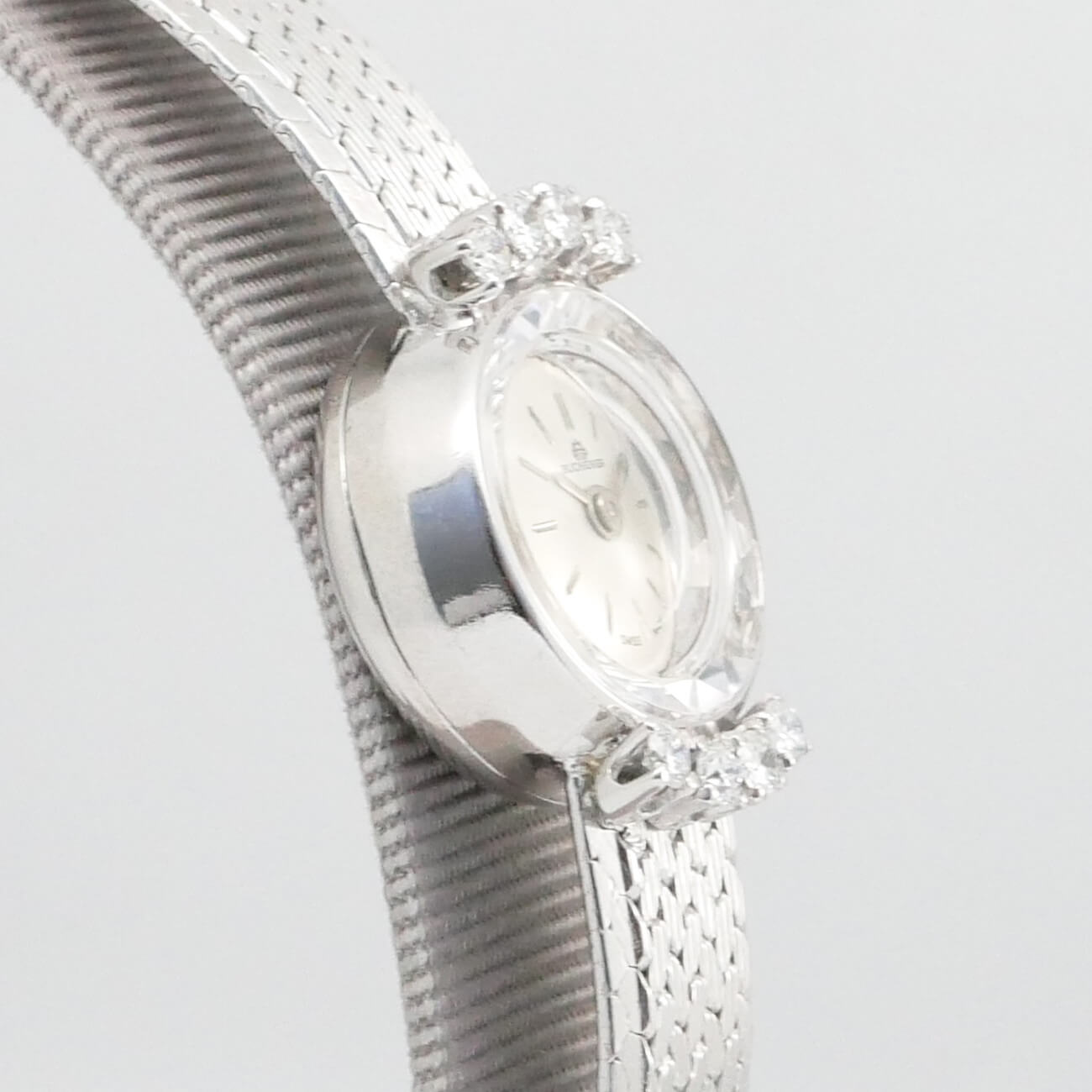 BUCHERER ROUND MODEL