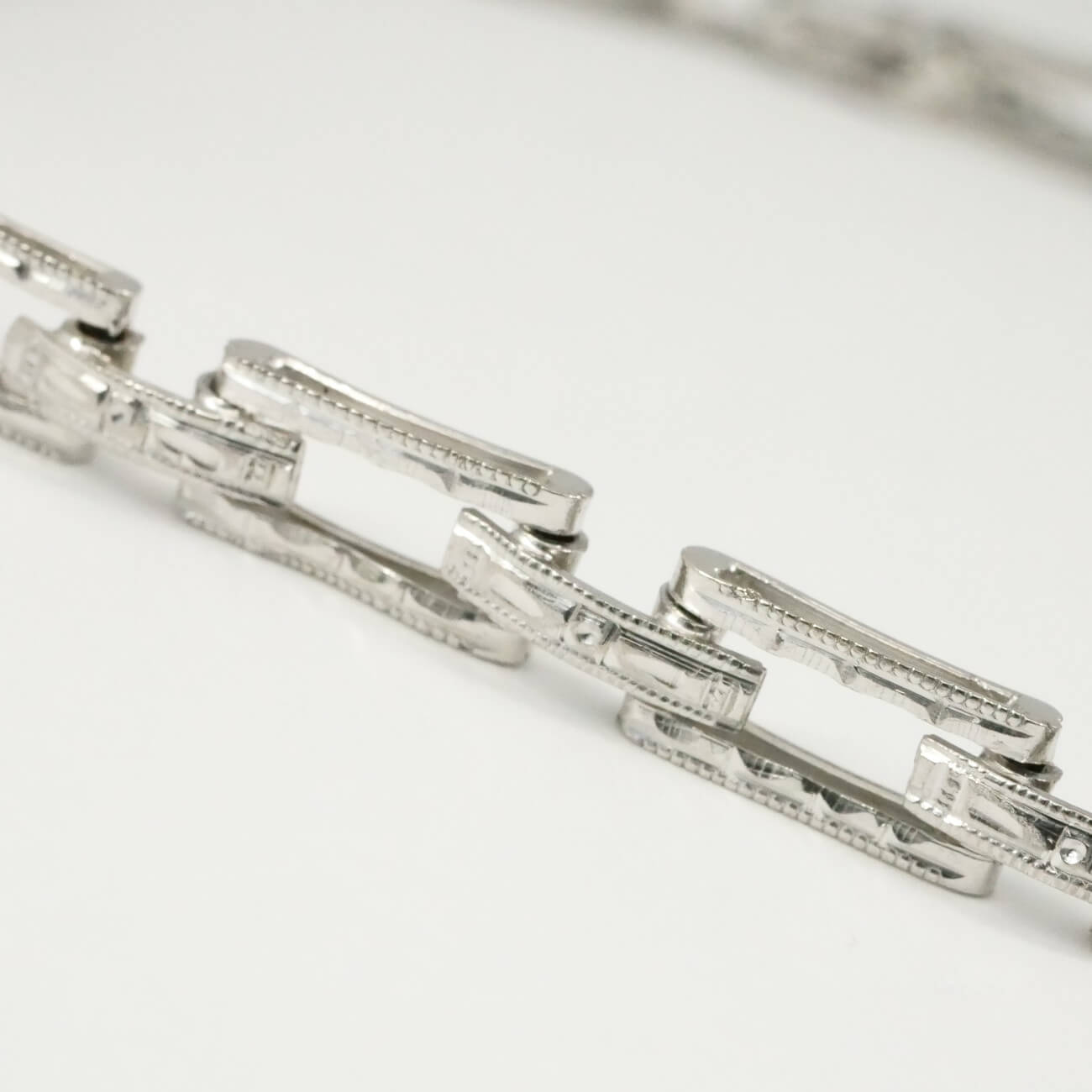 LONGINES ROUND MODEL