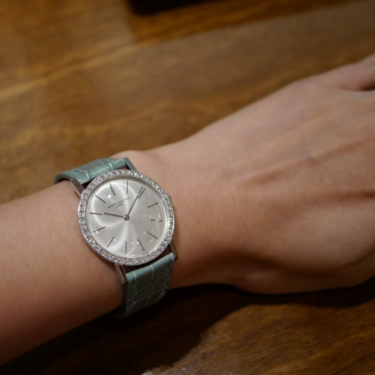 VACHERON&CONSTANTIN ROUND MODEL