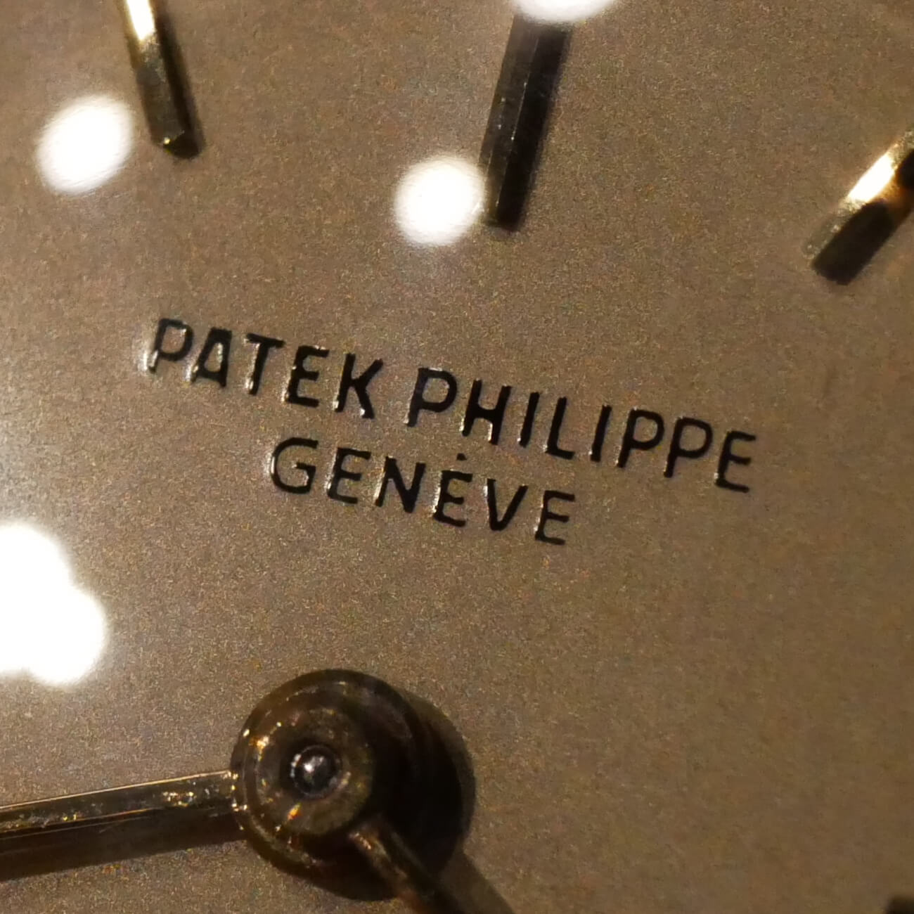 PATEK PHILIPPE ROUND MODEL