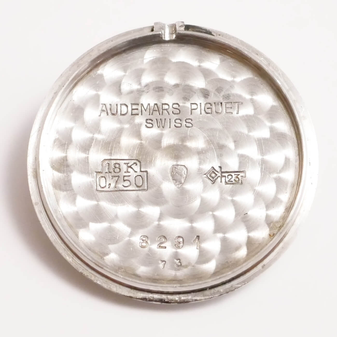 AUDEMARS PIGUET ROUND MODEL