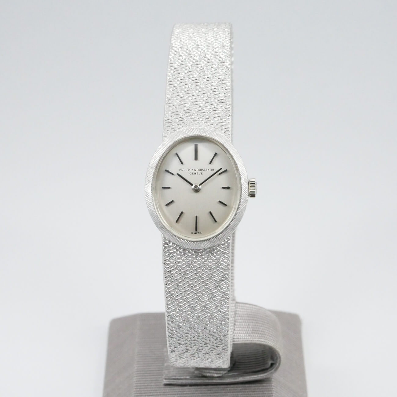 VACHERON&CONSTANTIN ROUND MODEL