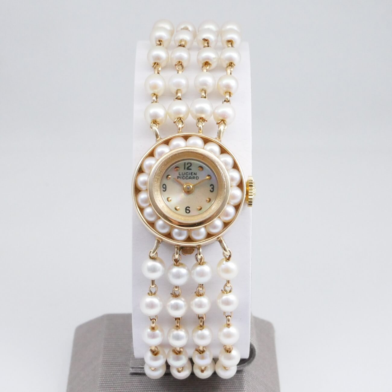 LUCIEN PICCARD ROUND MODEL