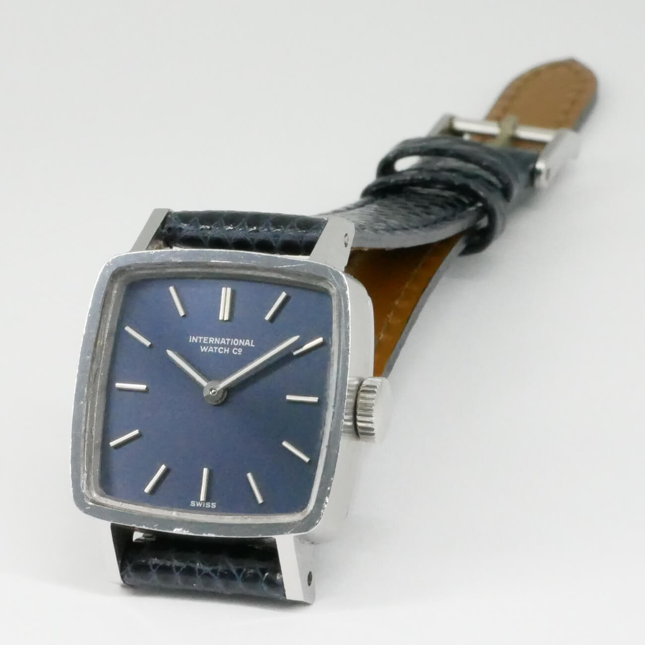 IWC RECTANGLE MODEL