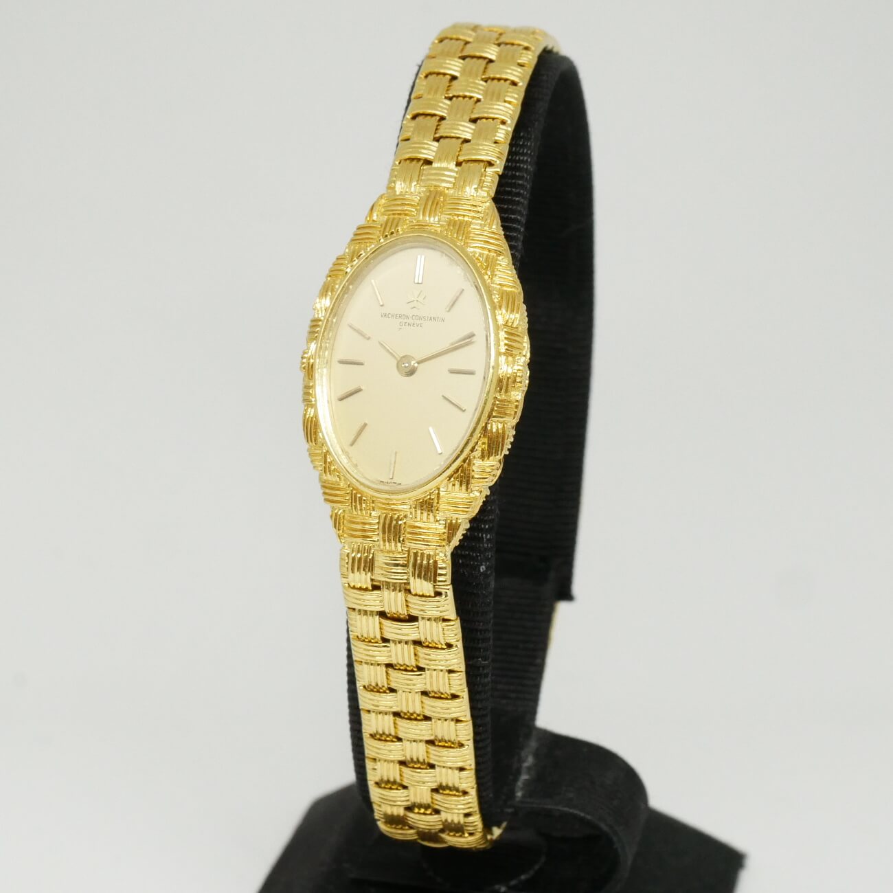 VACHERON&CONSTANTIN BACK WIND