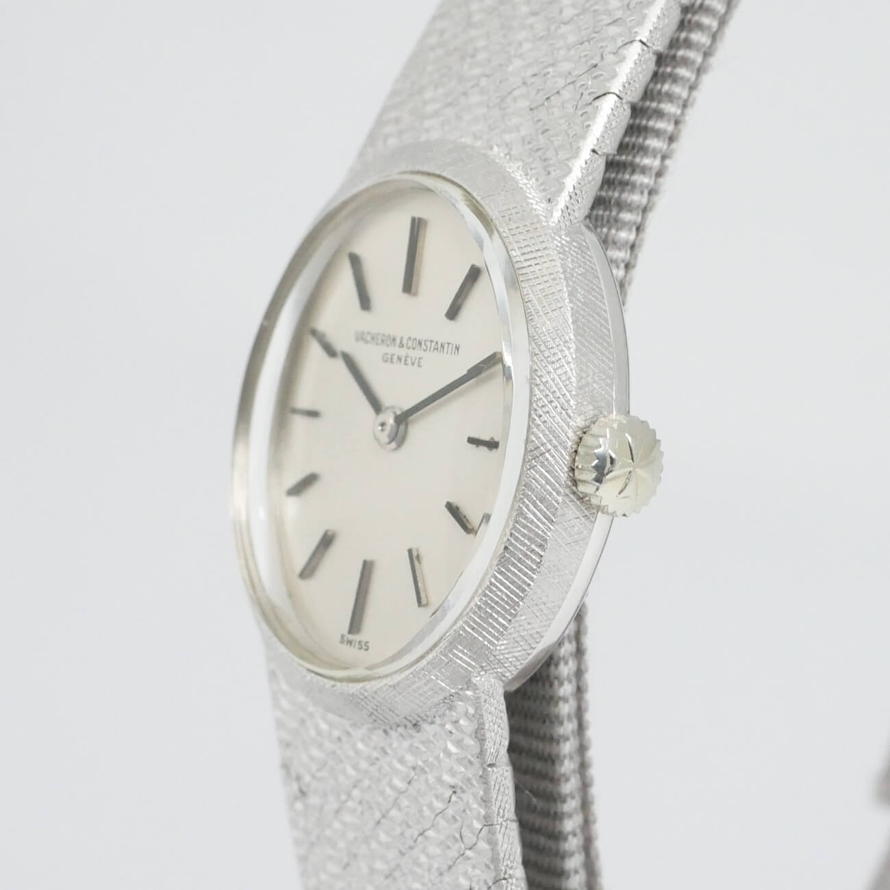 VACHERON&CONSTANTIN ROUND MODEL