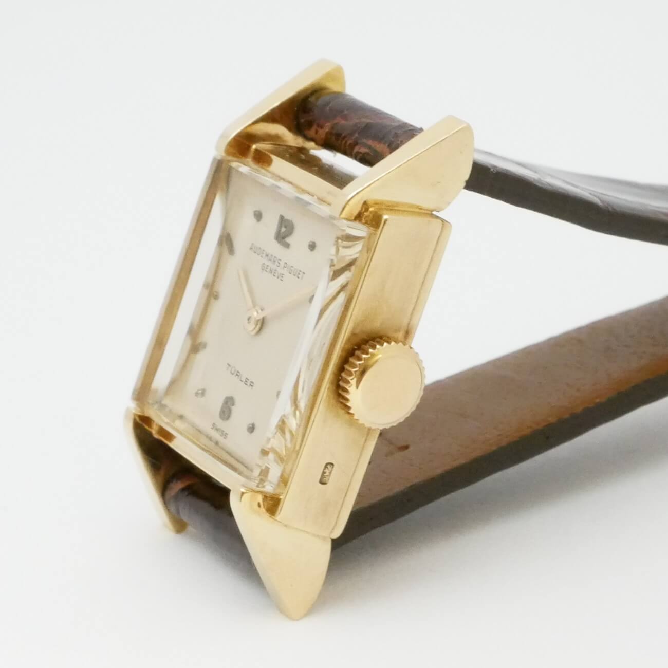 AUDEMARS PIGUET RECTANGLE MODEL