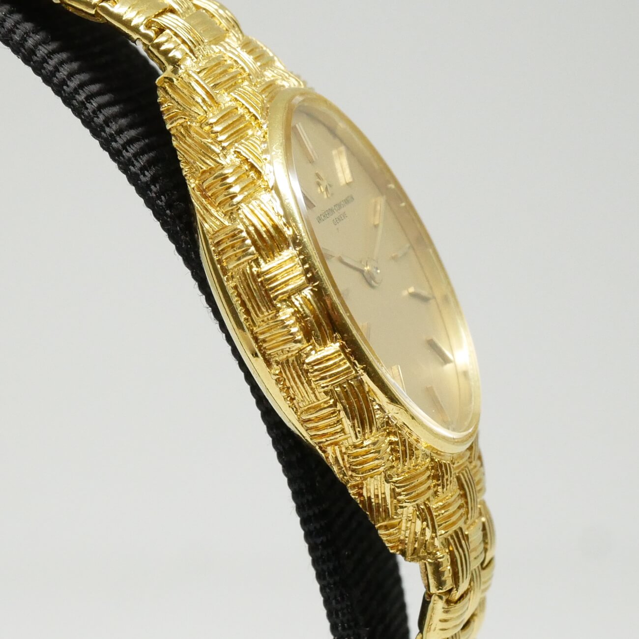 VACHERON&CONSTANTIN BACK WIND