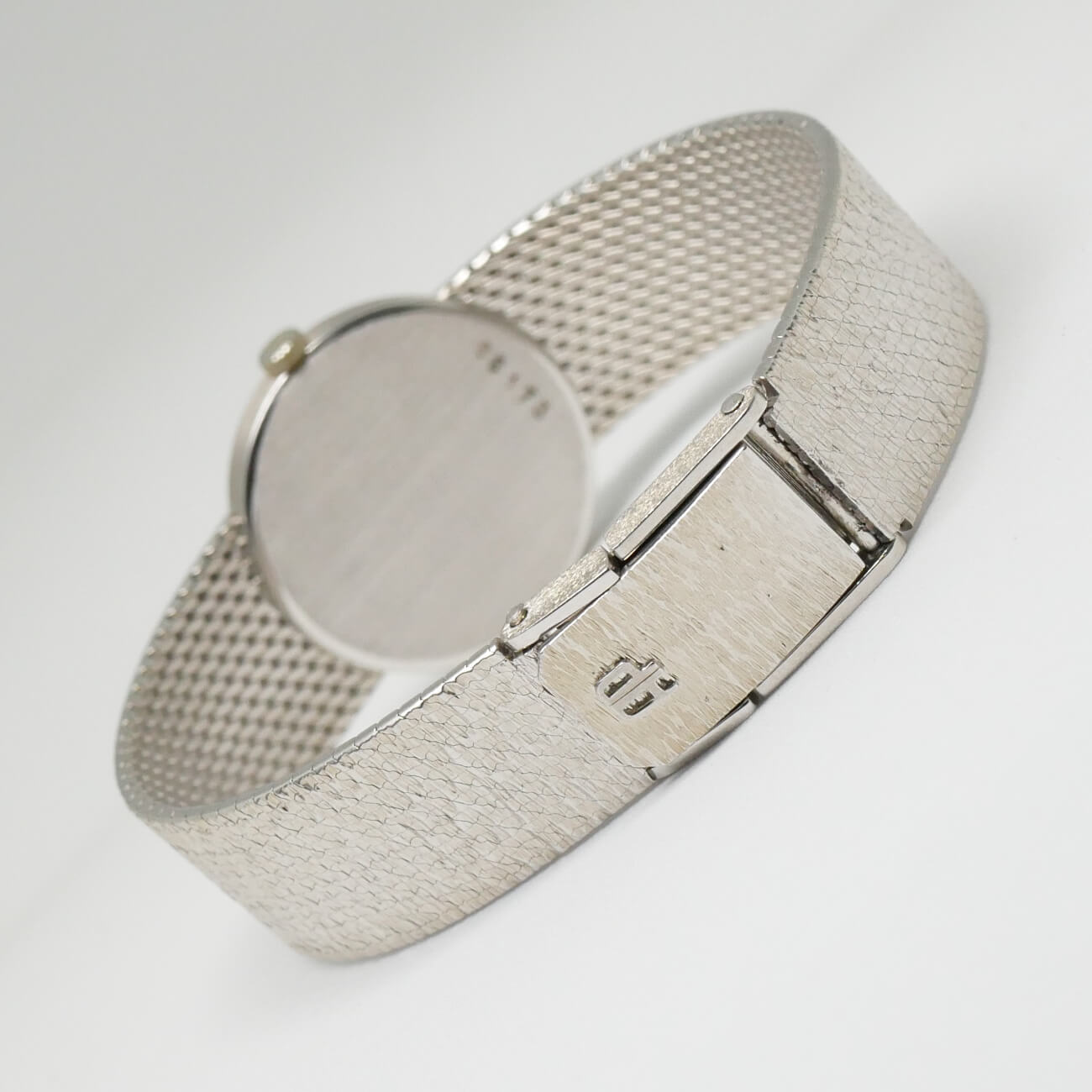 AUDEMARS PIGUET ROUND MODEL