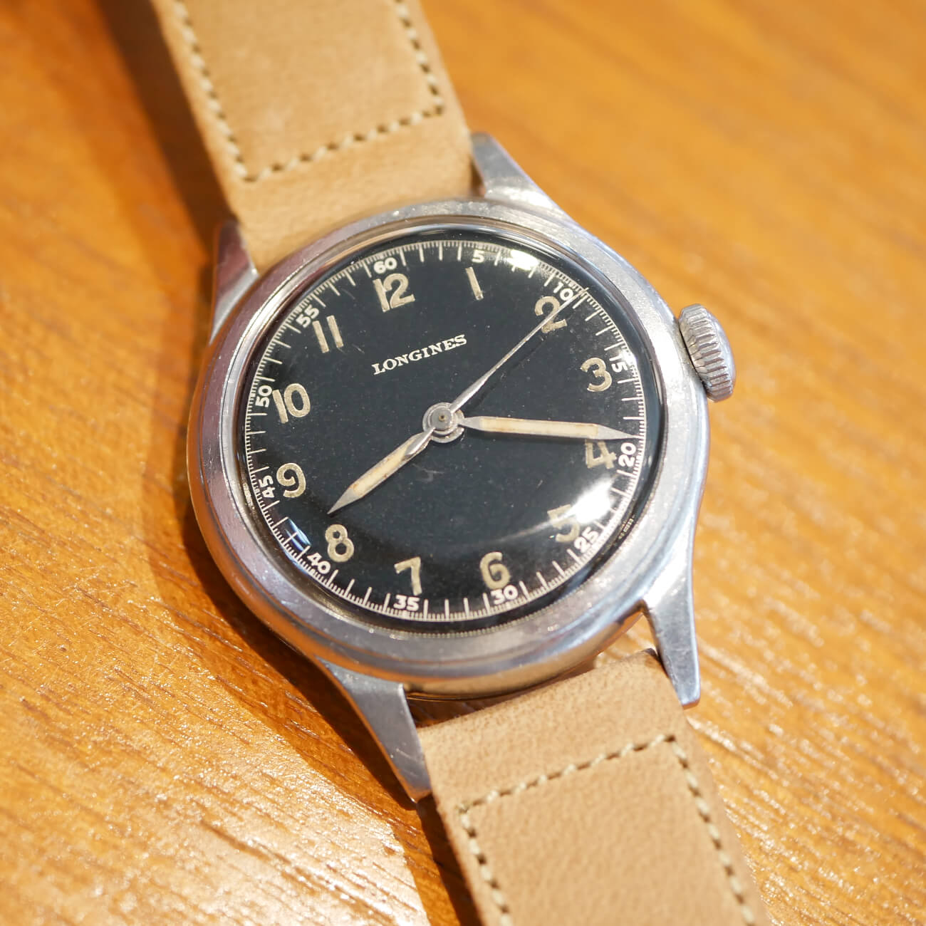 LONGINES ROUND MODEL