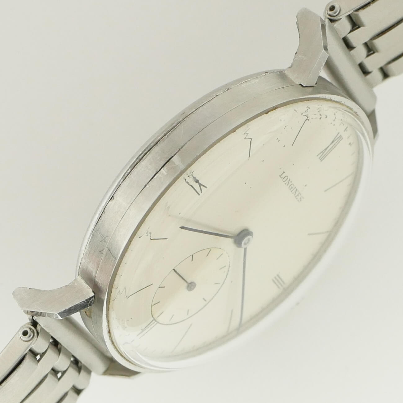 LONGINES ROUND MODEL