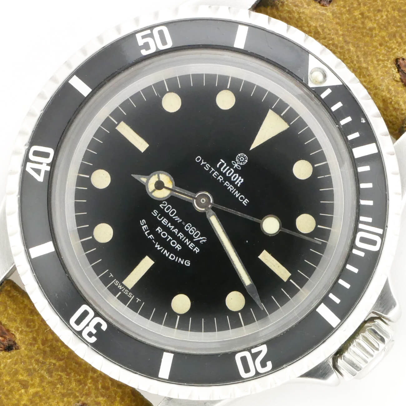 TUDOR SUBMARINER