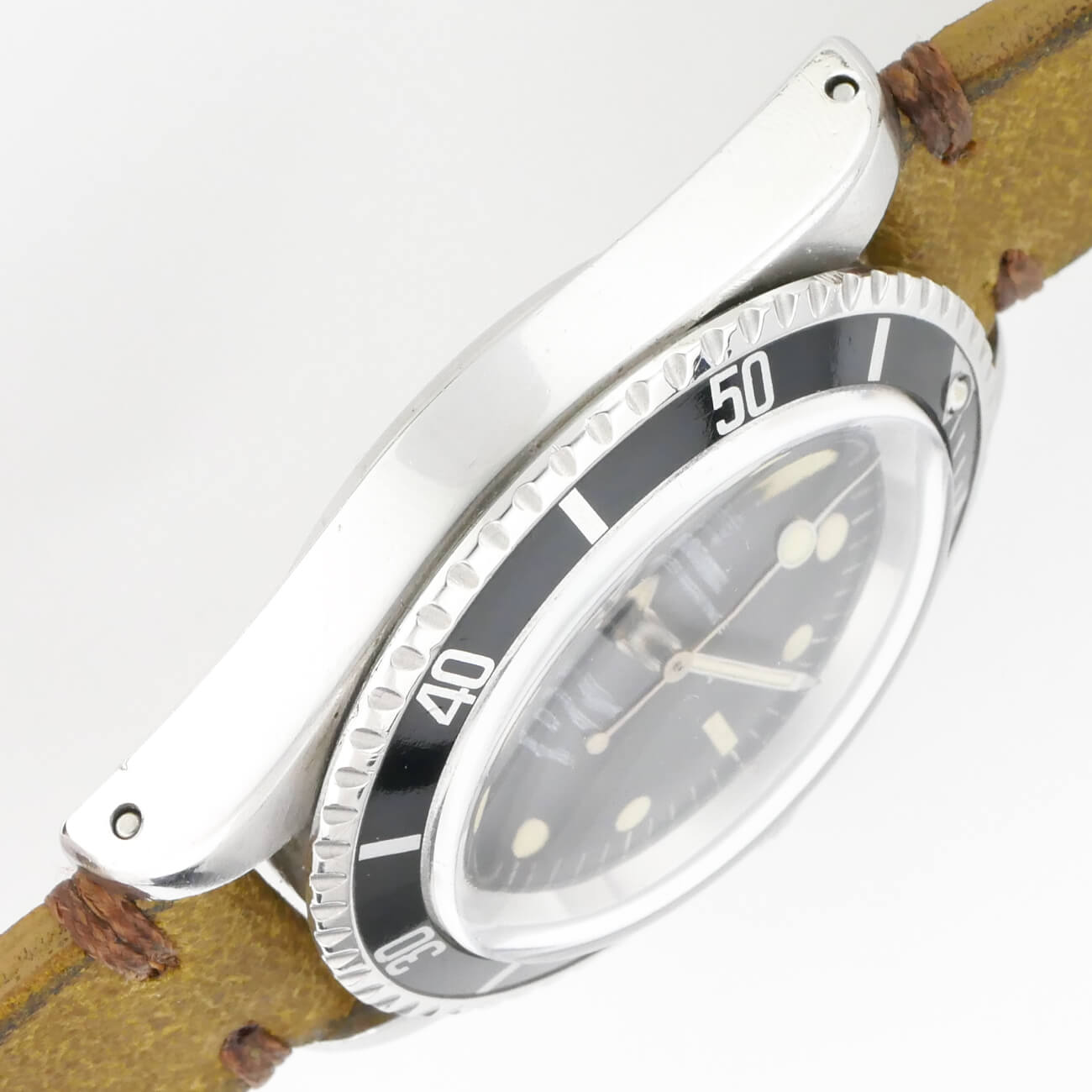 TUDOR SUBMARINER