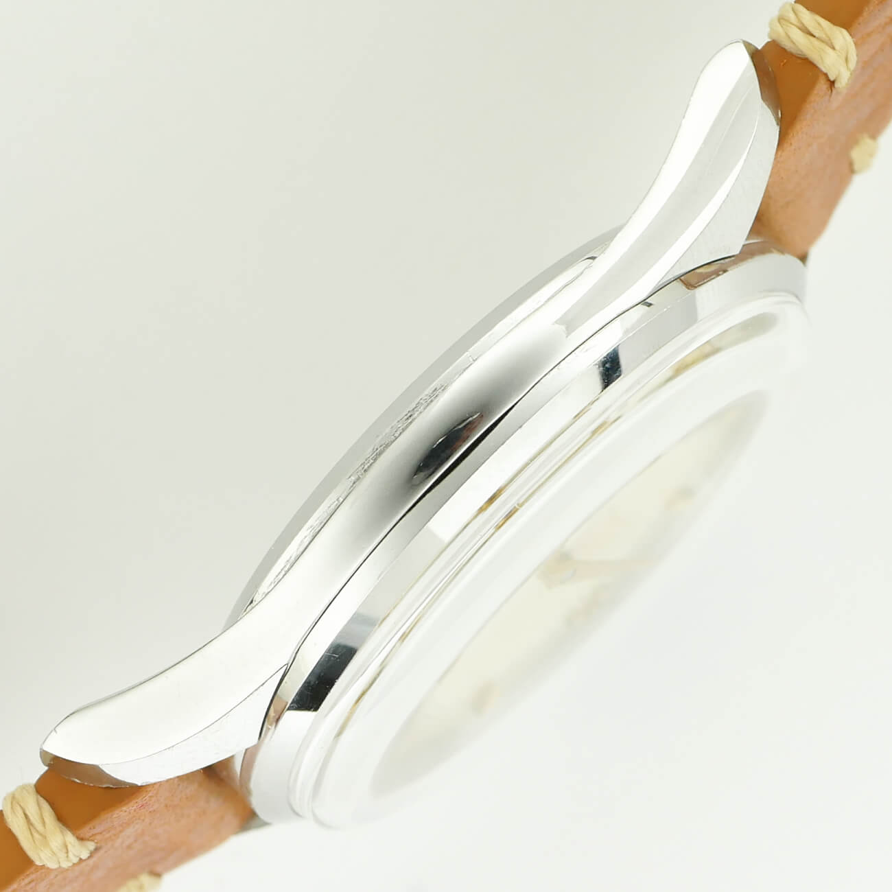 LONGINES ROUND MODEL