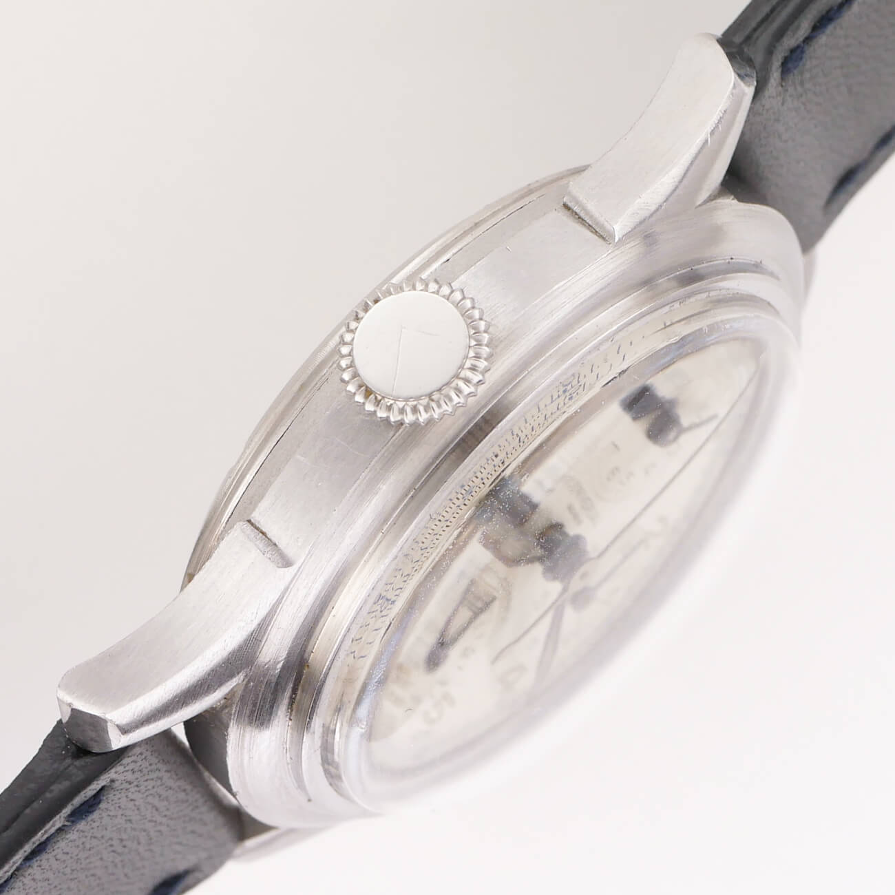 UNIVERSAL AERO COMPAX