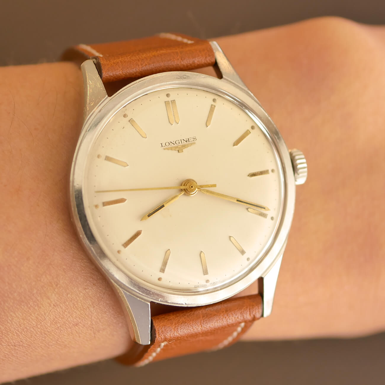 LONGINES ROUND MODEL