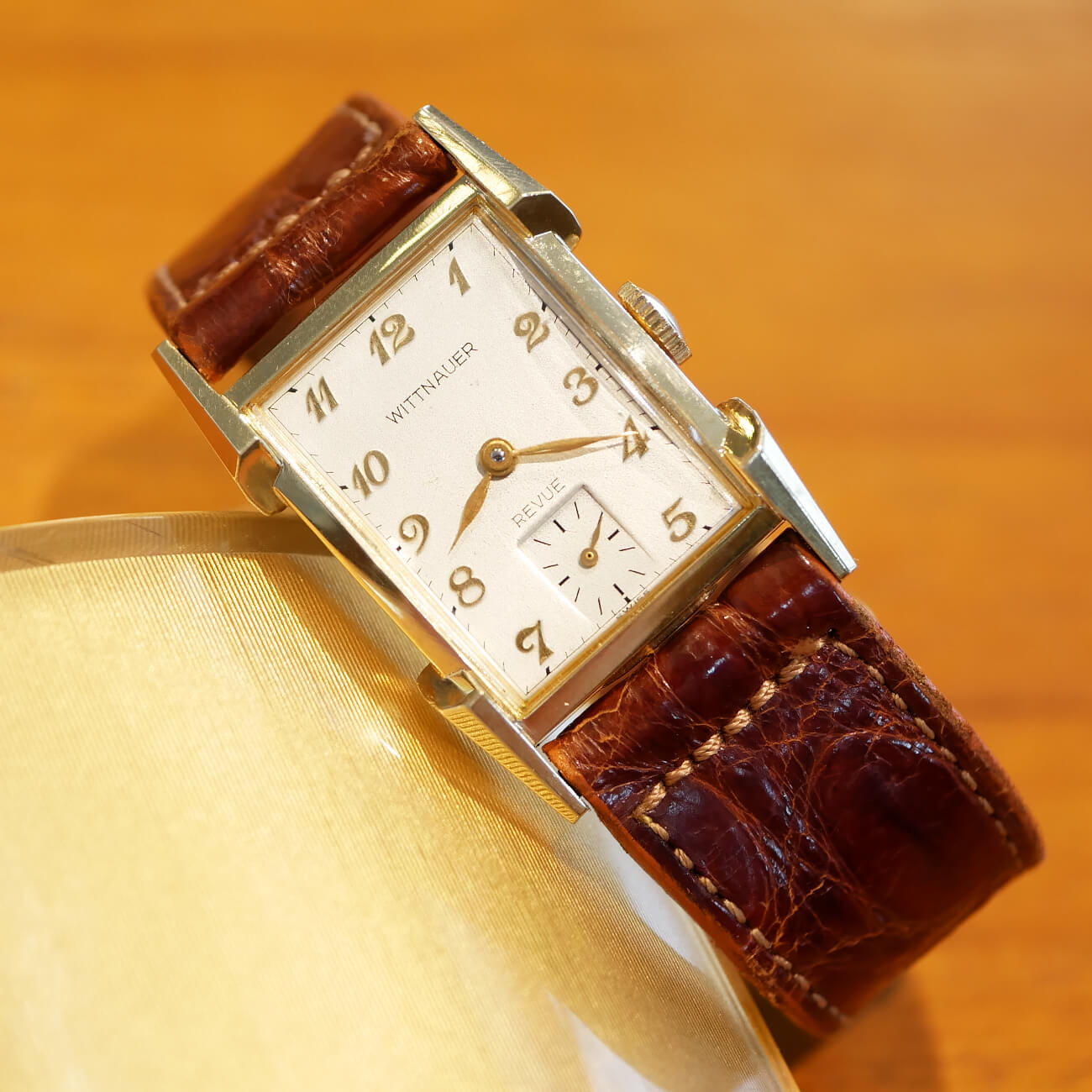 WITTNAUER RECTANGLE MODEL