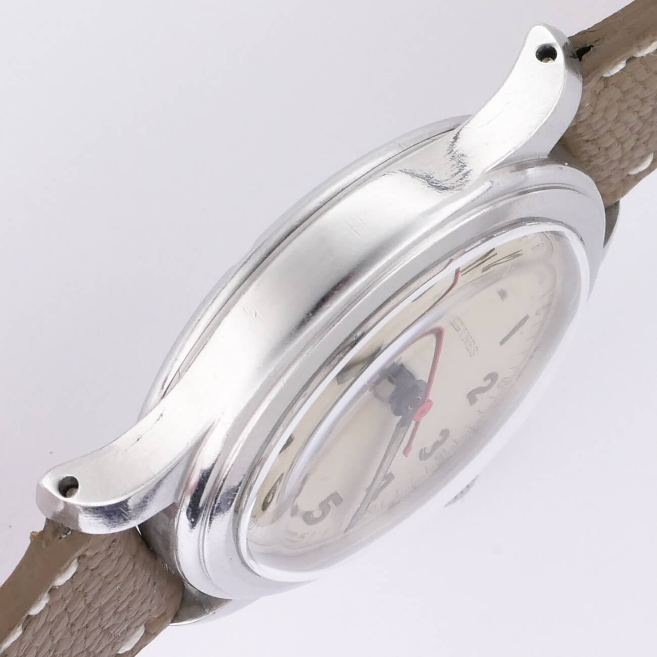 LONGINES ROUND MODEL