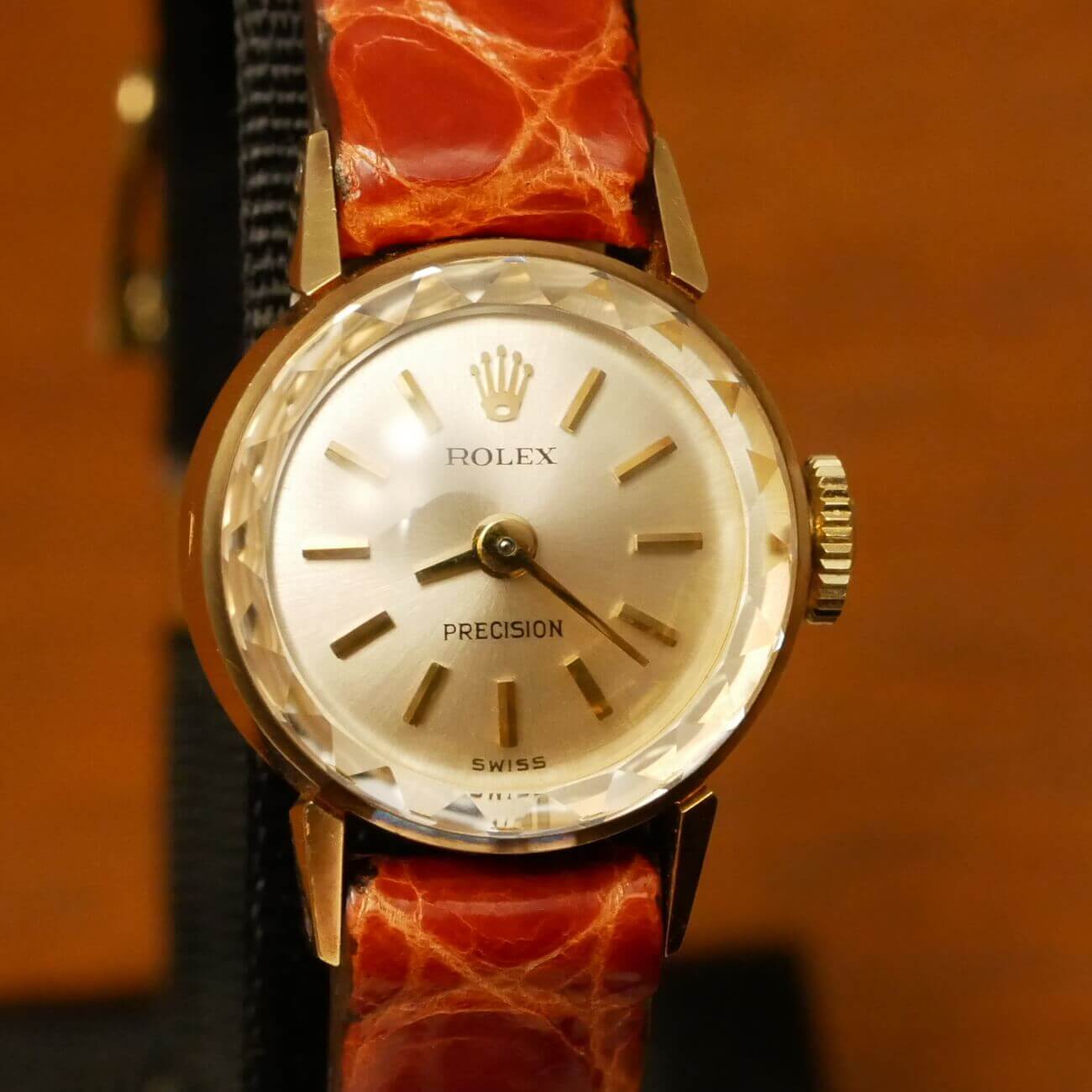 ROLEX ROUND MODEL