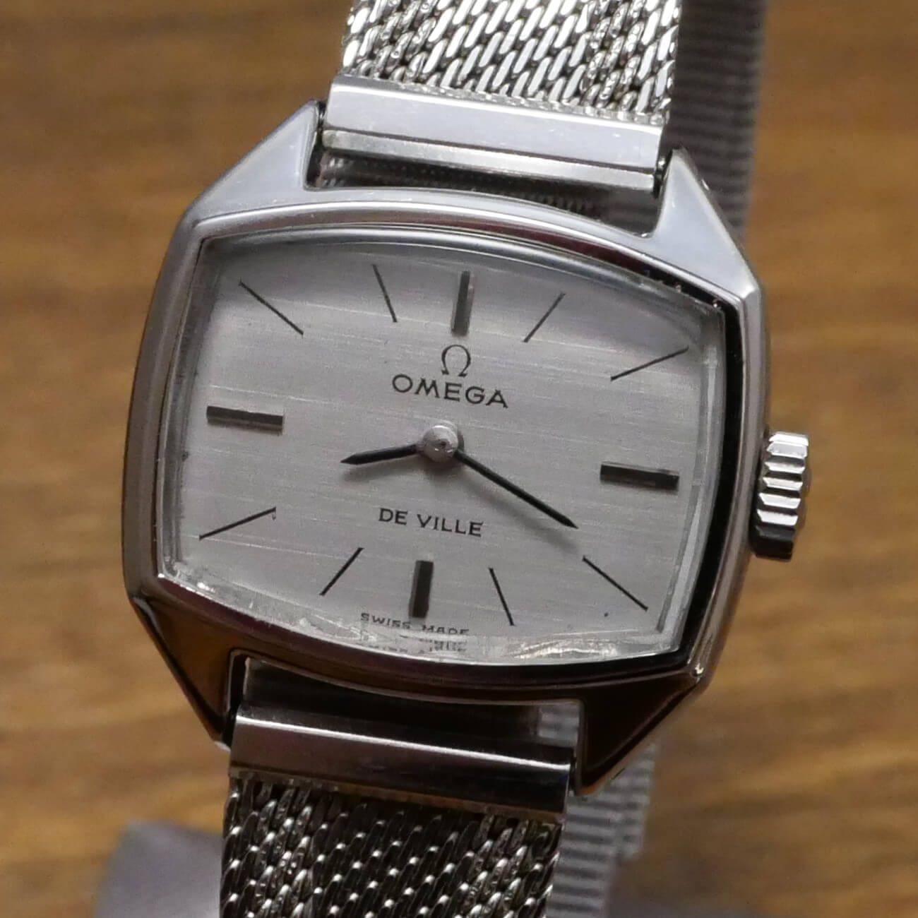 OMEGA DE VILLE