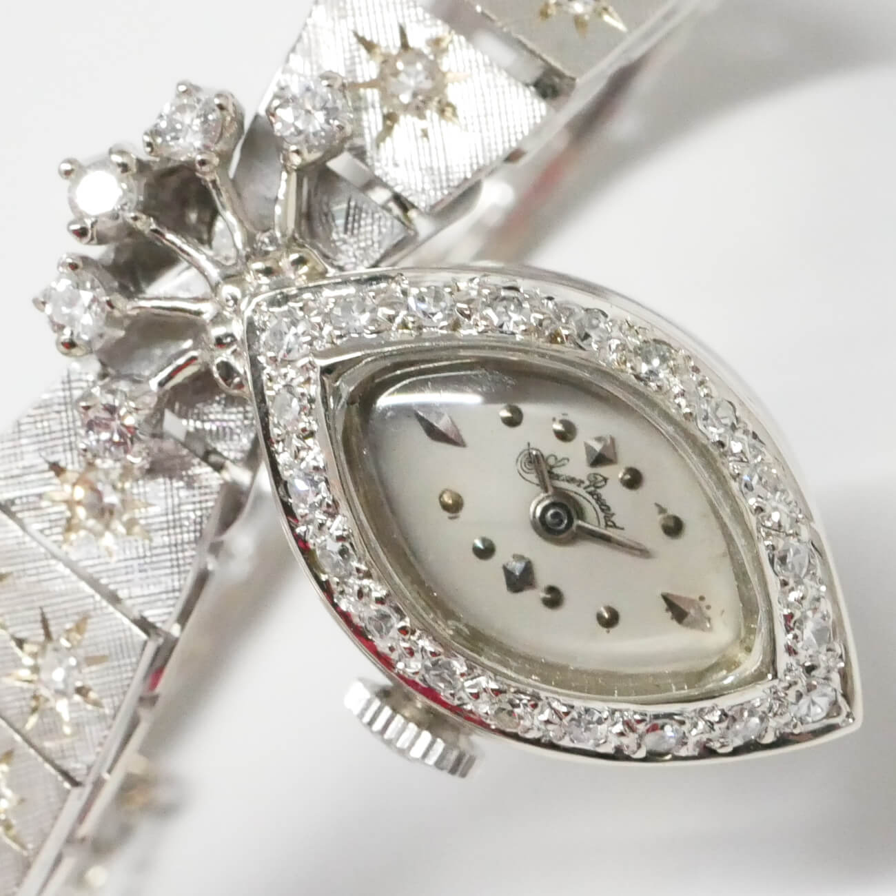 LUCIEN PICCARD ROUND MODEL