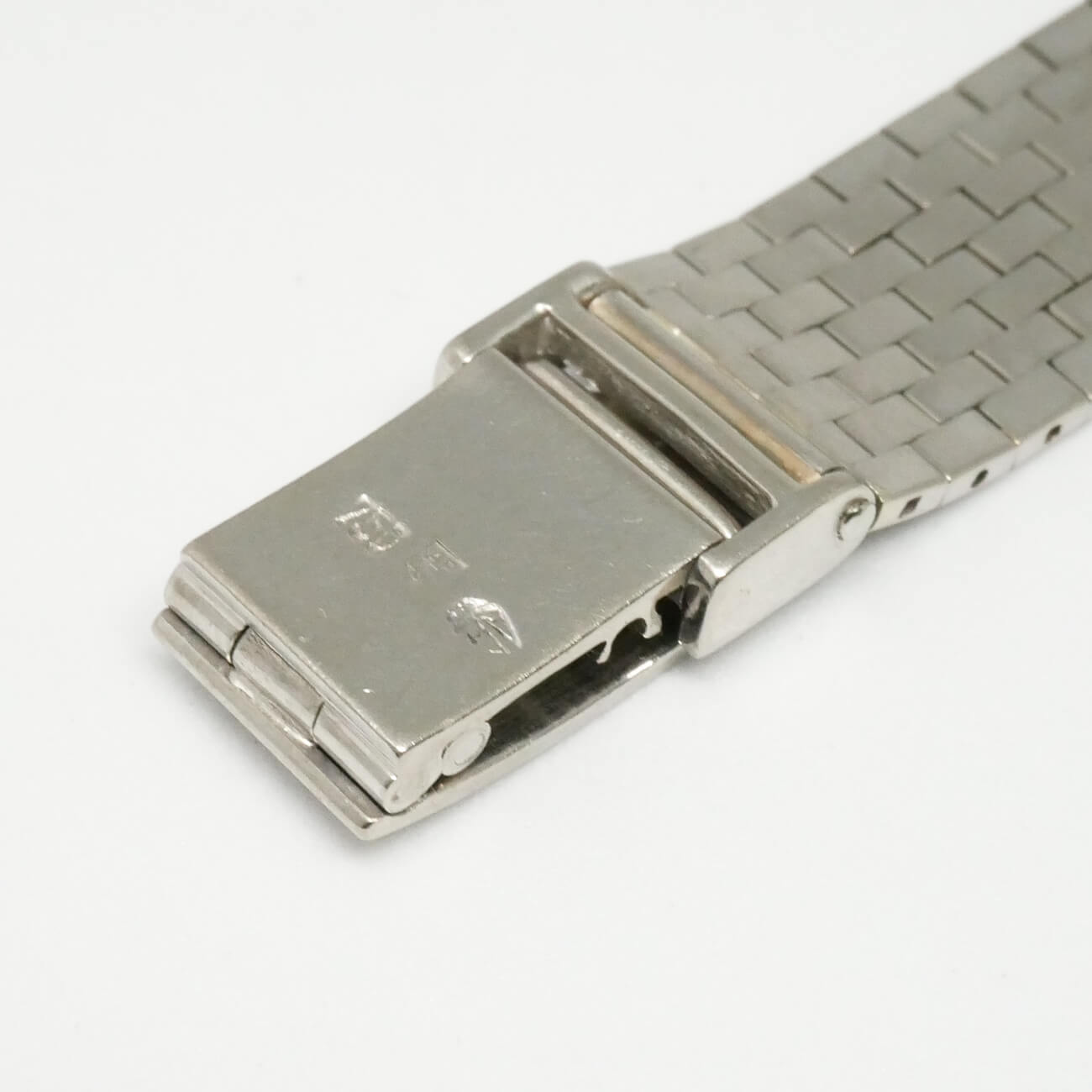 AUDEMARS PIGUET ROUND MODEL