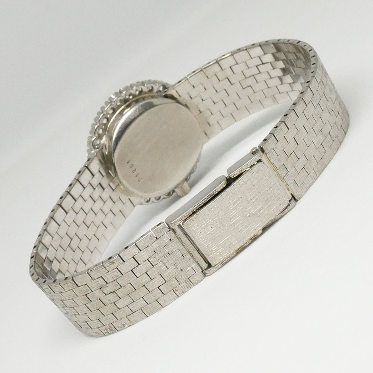 AUDEMARS PIGUET ROUND MODEL